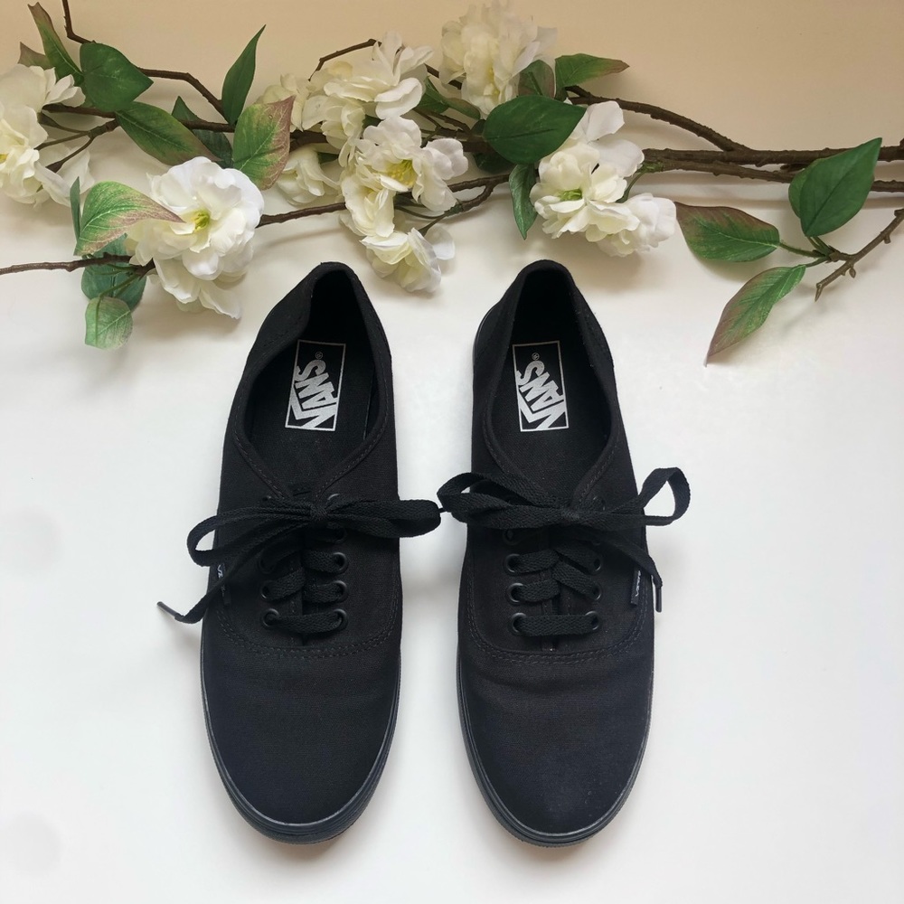 Vans Classic Authentic Triple Black Sneakers 8.5